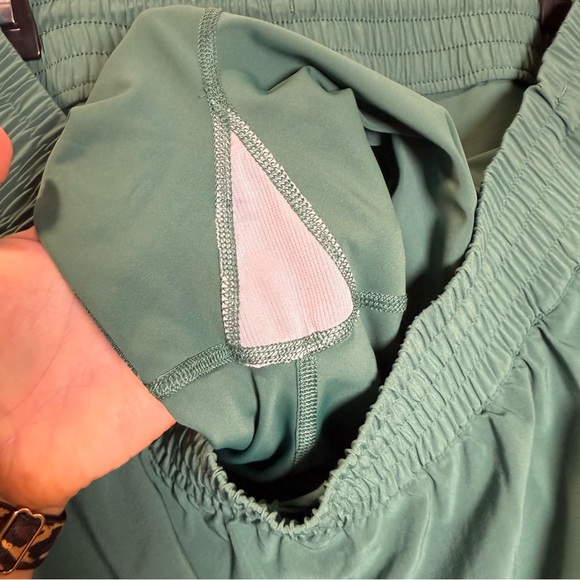 ALTHETA Weekender High Rise Skort 14’’ - Size XL - Picture 7 of 7